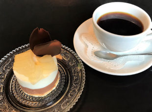 カフェアピエEC